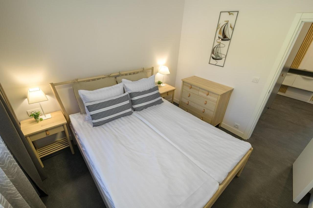 Freddo Apartment - Coral Residence Complex With Parking & Pool Varna Exterior foto